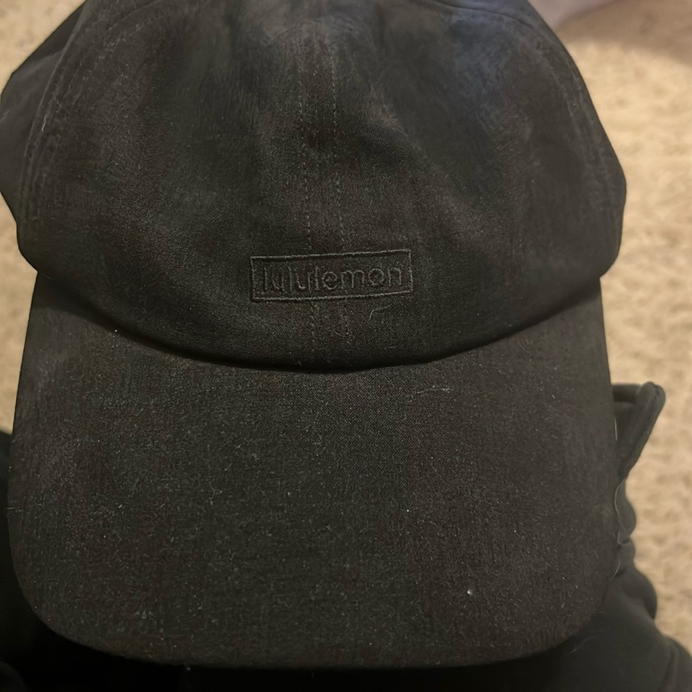 Black hat